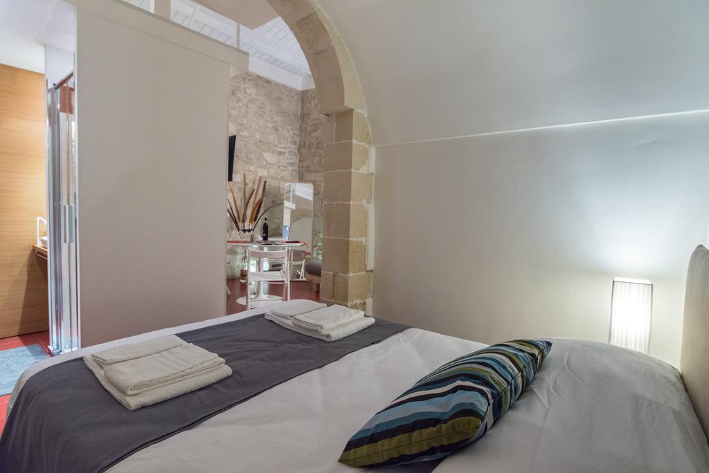 Ibla Rosso Lacca Apartment Рагуза Екстериор снимка